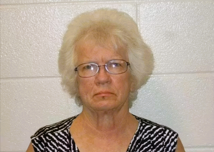 Lehrerin drohen 600 Jahre Haft! Sie wurde wegen sexuellem Missbrauch verurteilt!