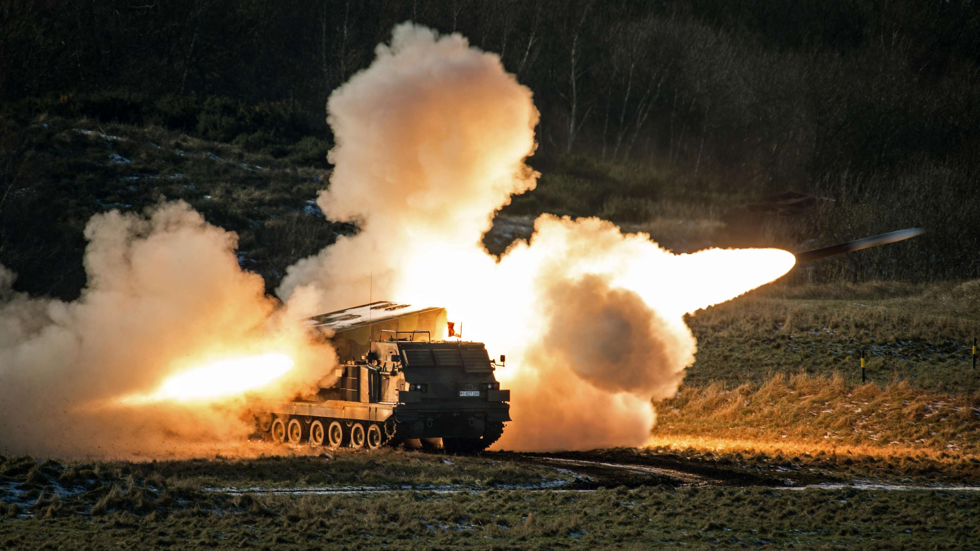Nächster Schlag gegen Putins Offiziere! HIMARS-Treffer zerstört russischen Gefechtsstand samt Führungsoffizieren!