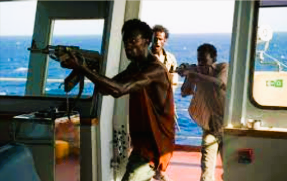 Eilmeldung! Piraten kapern Autofrachter vor Ägypten - 20 Besatzungsmitglieder als Geiseln genommen!