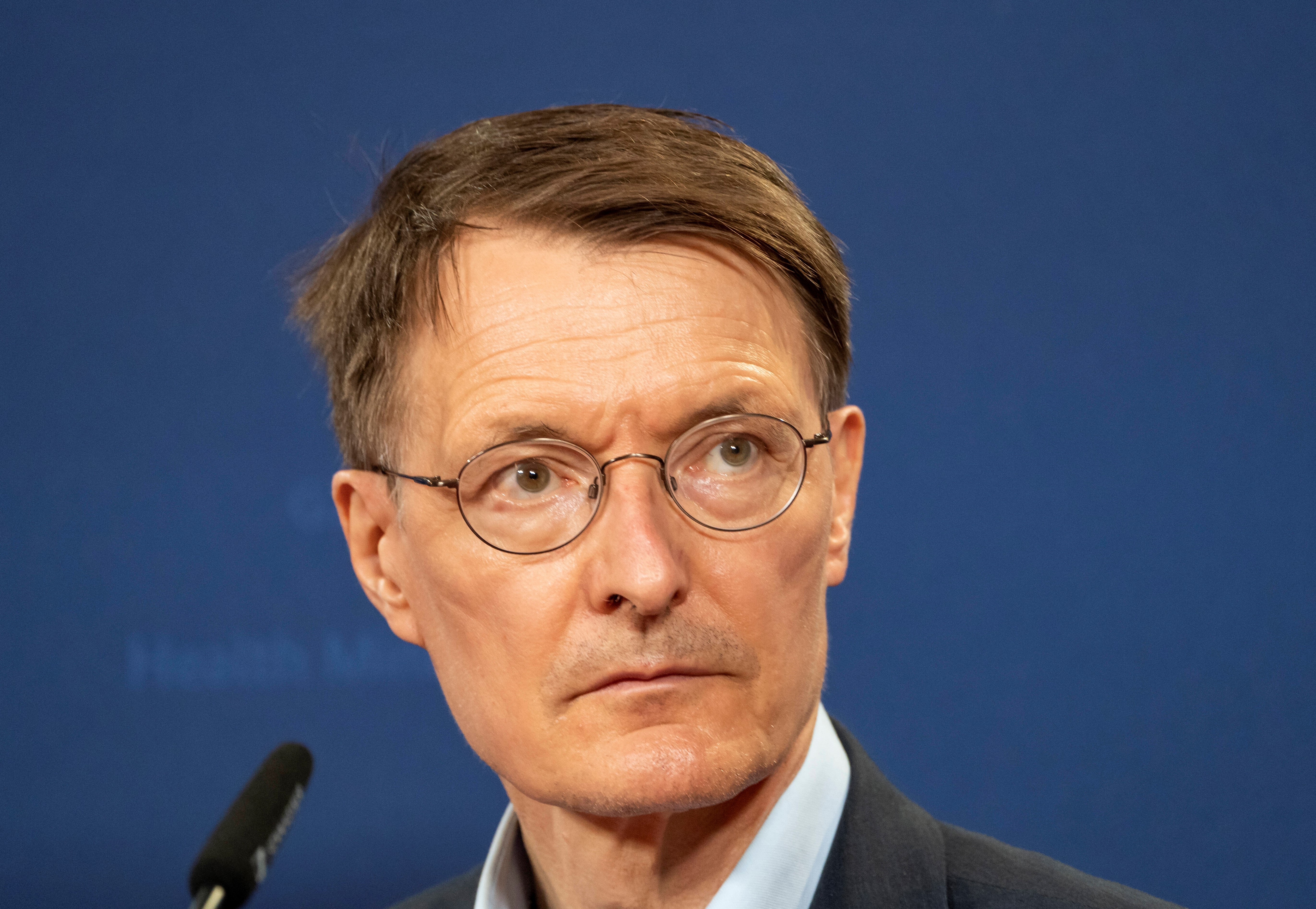 RKI meldet aktuelle Corona-Zahlen und die sind ein Hammer! Unglaubliche Änderung zu Vorwoche!