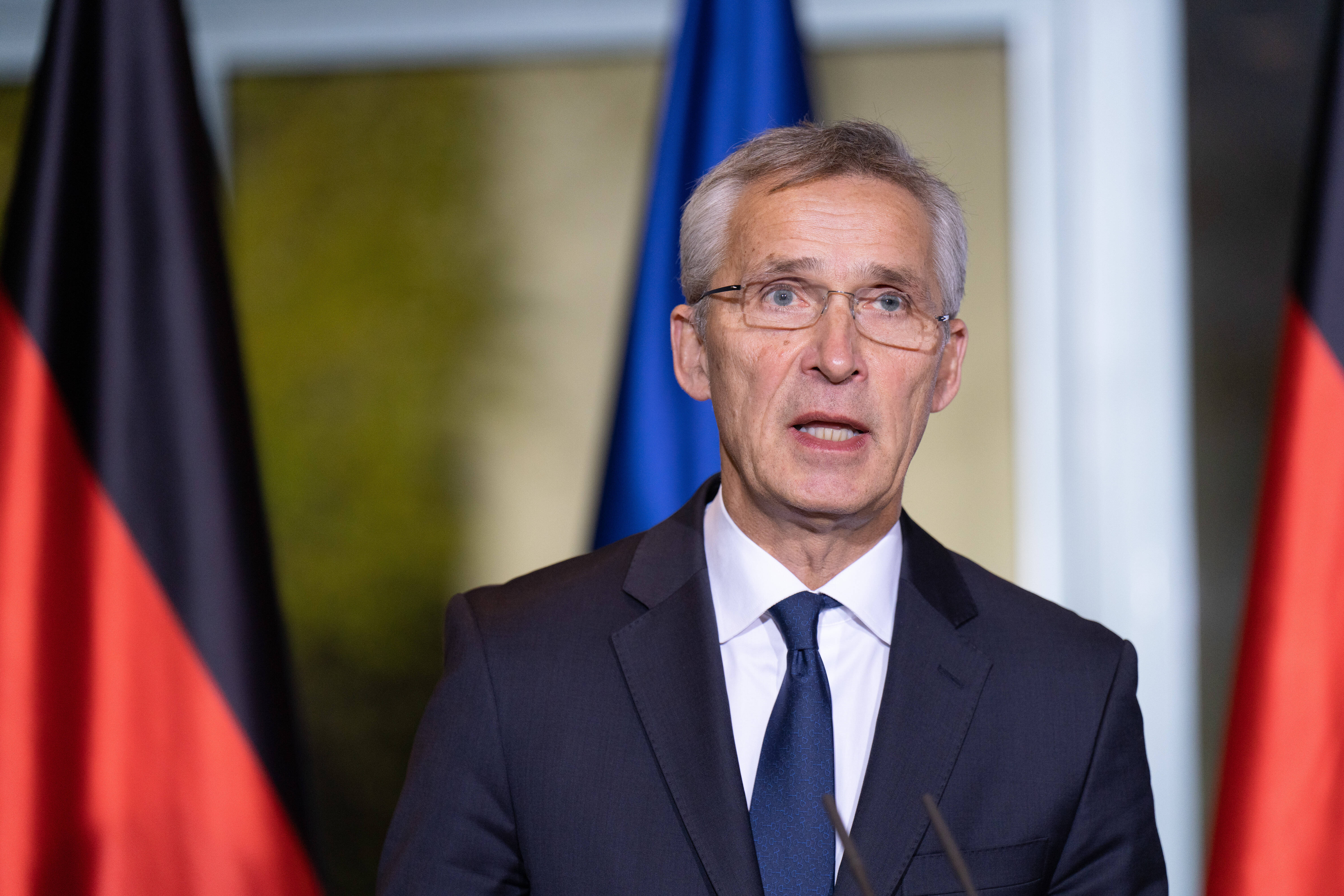 Dimitri Medwedew sagt Zusammenbruch der Europäischen Union im Jahr 2023 voraus!