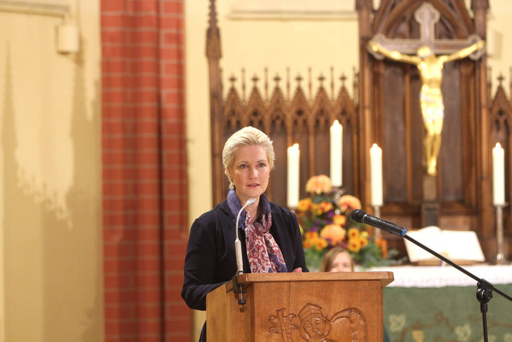 Skandal um Manuela Schwesig immer grösser - Sie hat Putins besten Freund 7 Mal persönlich getroffen