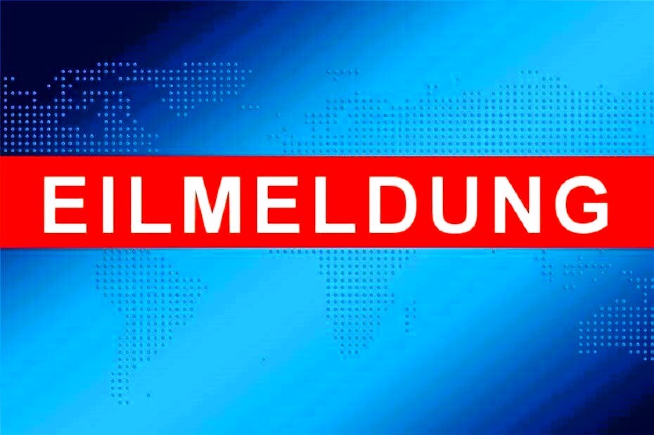Massive Welle zieht mehrere Touristen ins Meer! Spanische Insel wird zum Albtraum