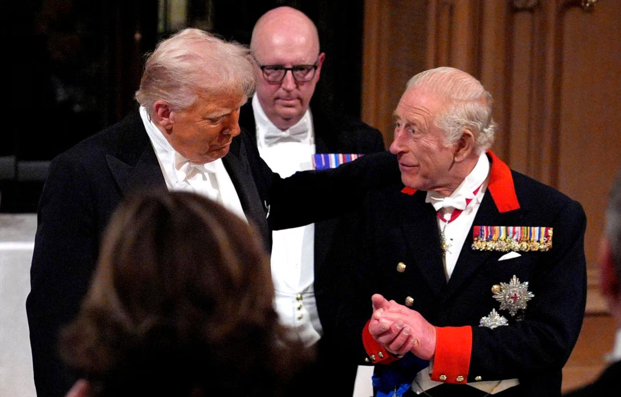Trump Claims Distant Ties to King Charles — Now He’s Eyeing Buckingham Palace!