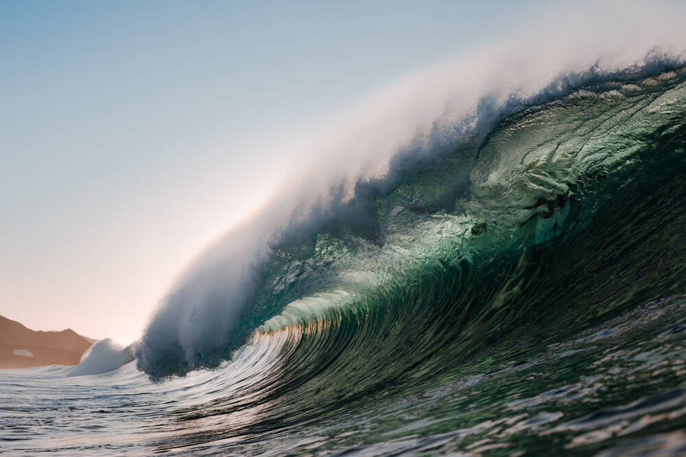Giant Wave Sweeps Tourists into the Ocean! Spanish Vacation Spot Turns Nightmarish